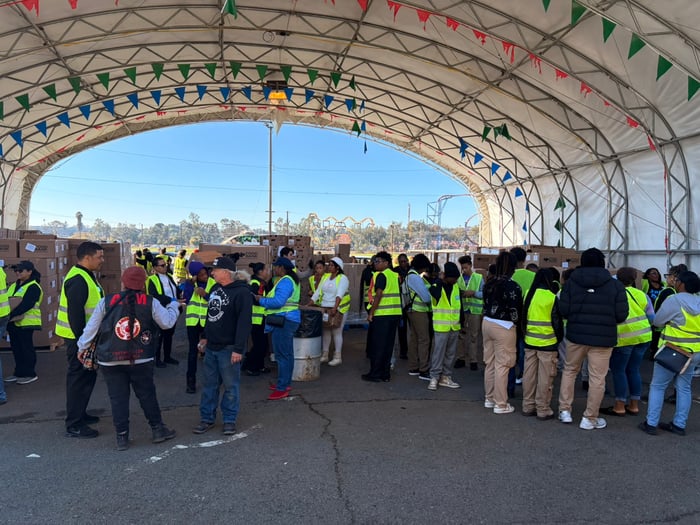 Management Essentials: A Roadmap to Managing People Nonmember image